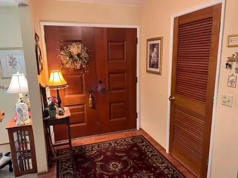 721 Estate St, Redding, CA 96002 photo 11