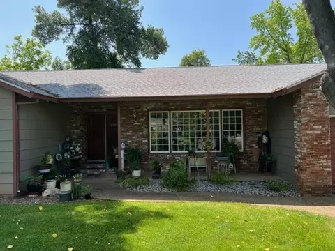 721 Estate St, Redding, CA 96002 photo 5