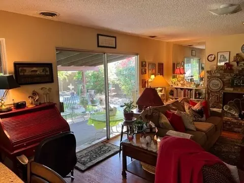 721 Estate St, Redding, CA 96002 photo 20