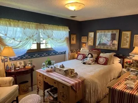721 Estate St, Redding, CA 96002 photo 26