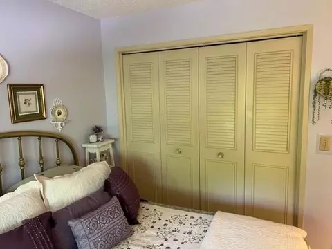 721 Estate St, Redding, CA 96002 photo 31