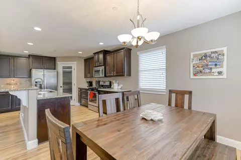 798 El Cedro Ave, Redding, CA 96002 photo 12