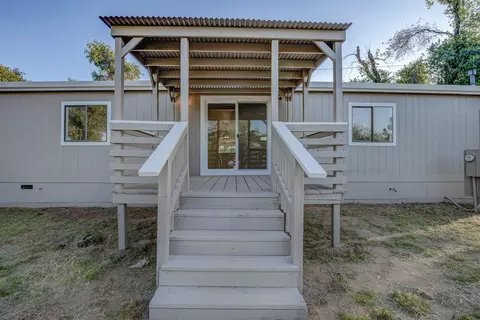 18258 View Point Dr, Anderson, CA 96007 photo 21
