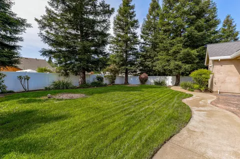2911 Montana Sky Dr, Redding, CA 96002 photo 46