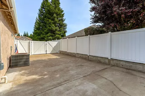 2911 Montana Sky Dr, Redding, CA 96002 photo 53