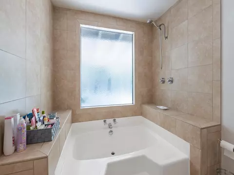 3065 Valentine Ln, Redding, CA 96001 photo 10