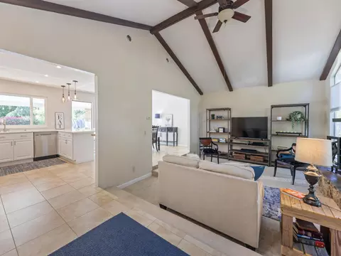 3065 Valentine Ln, Redding, CA 96001 photo 6