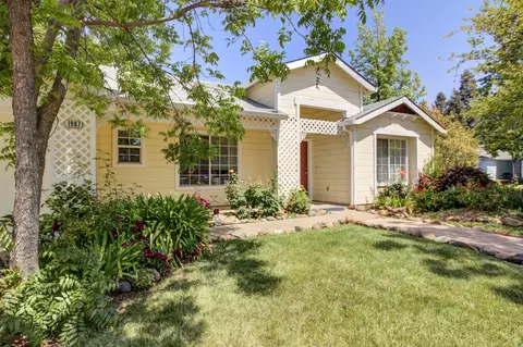 1987 Alexis Ct, Redding, CA 96002 photo 32