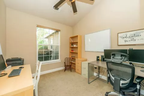 996 Savona Ct, Redding, CA 96003 photo 33