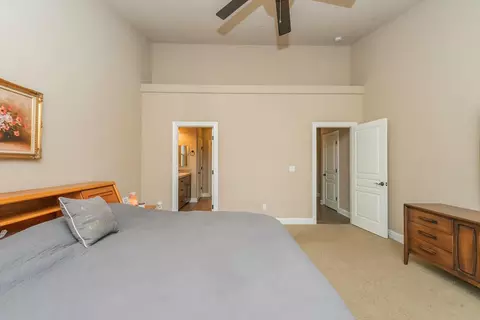 996 Savona Ct, Redding, CA 96003 photo 40