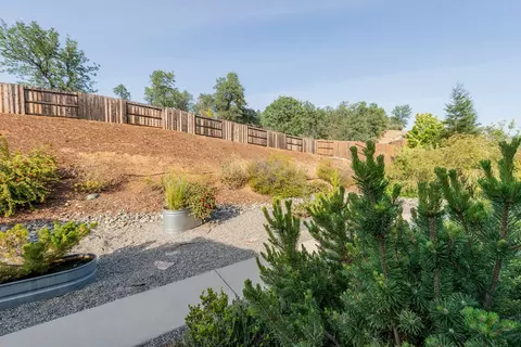 996 Savona Ct, Redding, CA 96003 photo 58