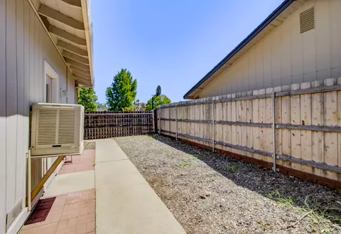 6250 Riverside Dr, Redding, CA 96001 photo 28