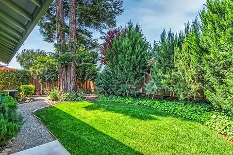 242 Yolla Bolly Trl, Redding, CA 96003 photo 26