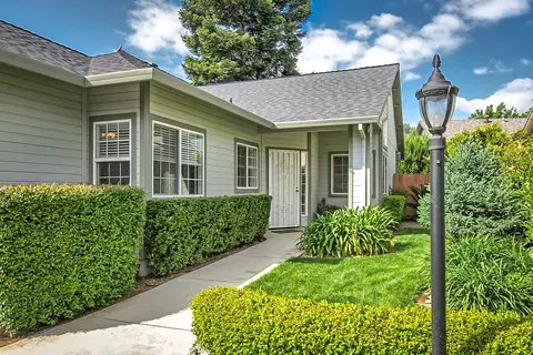 242 Yolla Bolly Trl, Redding, CA 96003 photo 3