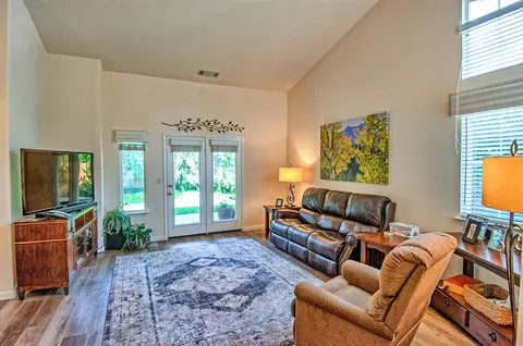 242 Yolla Bolly Trl, Redding, CA 96003 photo 7