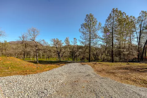 13871 Bear Cub Ct, Redding, CA 96003 photo 69