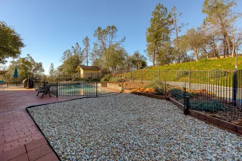 13871 Bear Cub Ct, Redding, CA 96003 photo 62