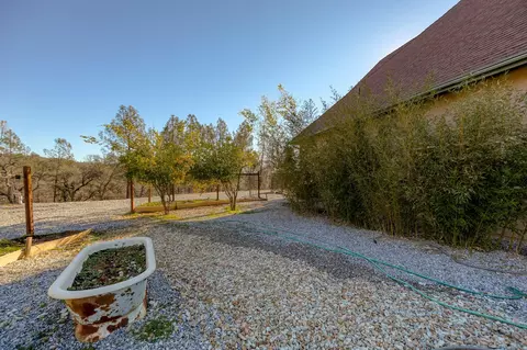 13871 Bear Cub Ct, Redding, CA 96003 photo 66