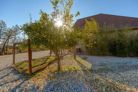 13871 Bear Cub Ct, Redding, CA 96003 photo 68