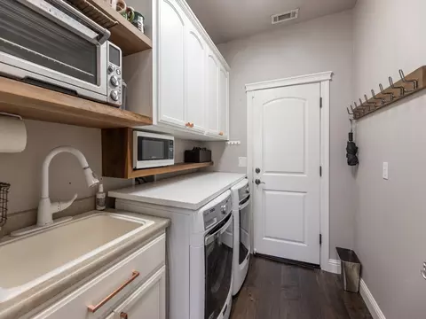 2012 Maudray Way, Redding, CA 96003 photo 28