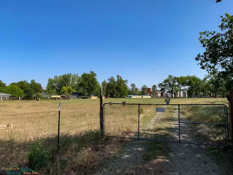 2431 Girvan Rd, Redding, CA 96001 photo 11