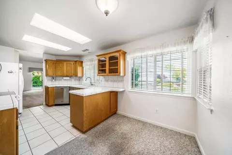 418 Yolla Bolly Trl, Redding, CA 96003 photo 10