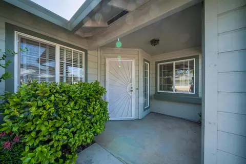 418 Yolla Bolly Trl, Redding, CA 96003 photo 3