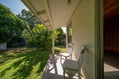 672 State St, Redding, CA 96001 photo 23