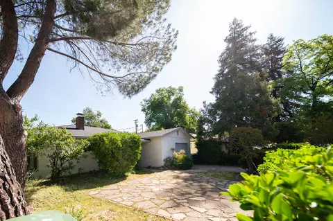 672 State St, Redding, CA 96001 photo 34