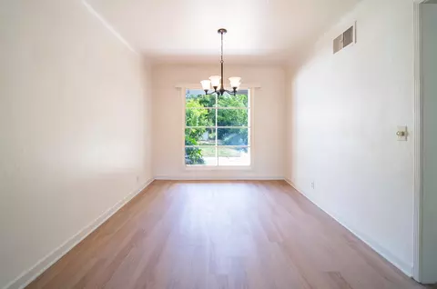 672 State St, Redding, CA 96001 photo 5
