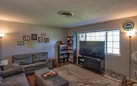 1861 Riviera Dr, Redding, CA 96001 photo 28