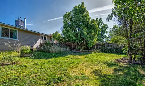 1861 Riviera Dr, Redding, CA 96001 photo 36