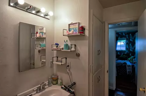 1861 Riviera Dr, Redding, CA 96001 photo 15
