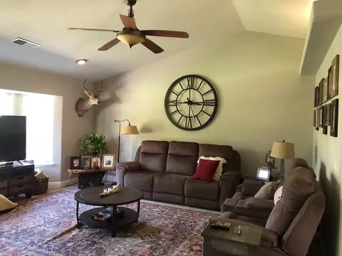 14444 Ryan Ln, Red Bluff, CA 96080 photo 3