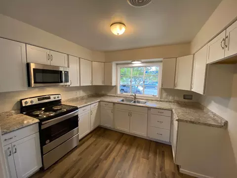 1050 Walnut St, Red Bluff, CA 96080 photo 11