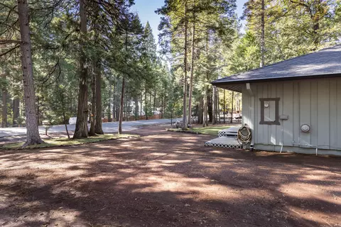30982 Thumper Dr, Shingletown, CA 96088 photo 2