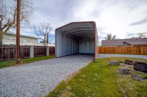 1051 Dusty Ln, Redding, CA 96002 photo 6