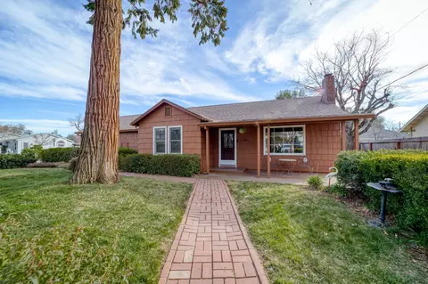 1051 Dusty Ln, Redding, CA 96002 photo 1