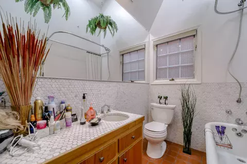 1051 Dusty Ln, Redding, CA 96002 photo 19