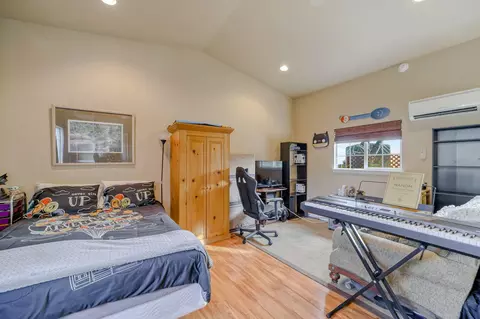 1051 Dusty Ln, Redding, CA 96002 photo 41