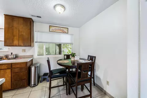 4420 Dogwood Ln, Redding, CA 96003 photo 6
