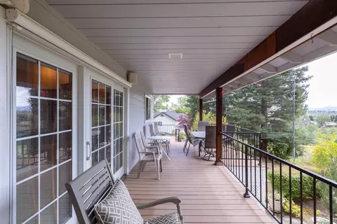 6024 Gleneagles Ct, Redding, CA 96003 photo 25