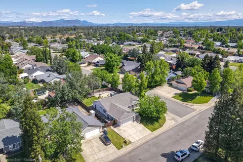 2564 Atrium Way, Redding, CA 96003 photo 33