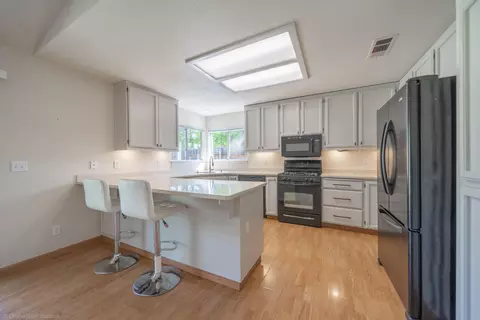 2564 Atrium Way, Redding, CA 96003 photo 9