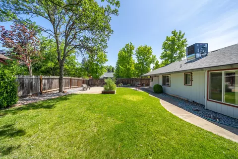 2564 Atrium Way, Redding, CA 96003 photo 51
