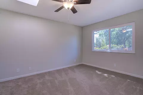 2737 Camulos Way, Redding, CA 96002 photo 8