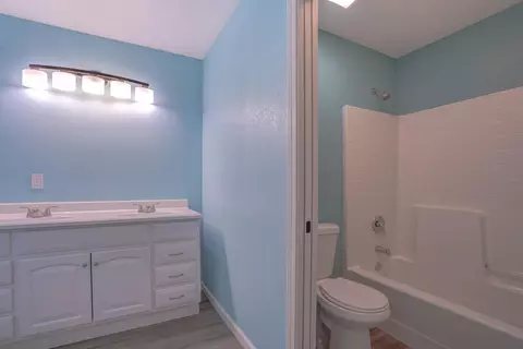 2737 Camulos Way, Redding, CA 96002 photo 13