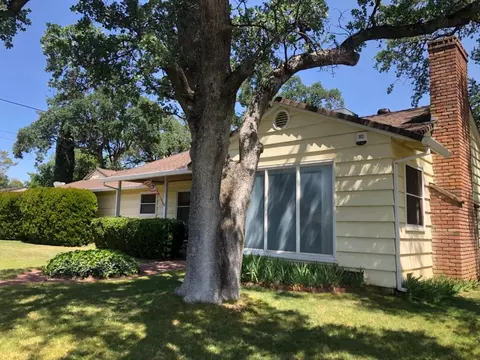 2130 Jefferson Ave, Red Bluff, CA 96080 photo 2