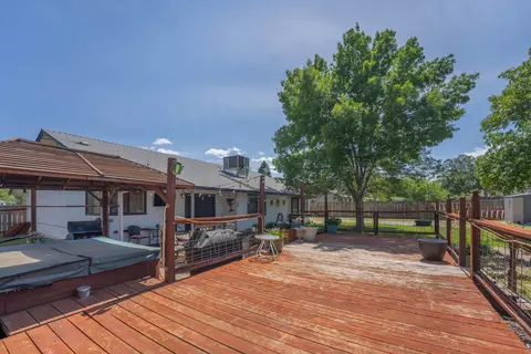 1718 Sterling Dr, Redding, CA 96003 photo 13