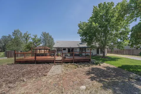 1718 Sterling Dr, Redding, CA 96003 photo 16